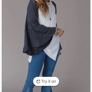 Three Bird Nest, women’s bell sleeve baseball tee. Size L